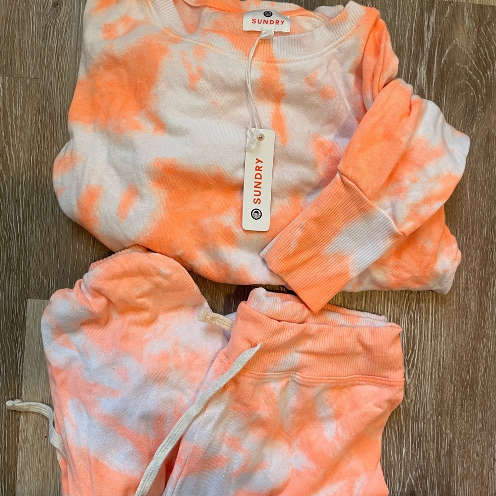 Sundry 2 piece sweat set orange tie dye